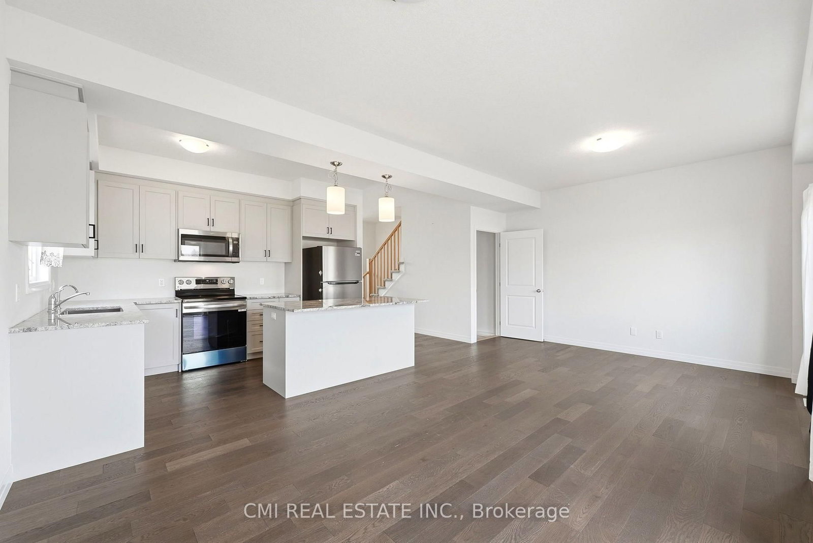 128 Dempsey Drive • Stratford, ON photo 6