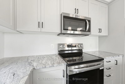 128 Dempsey Drive • Stratford, ON photo 8