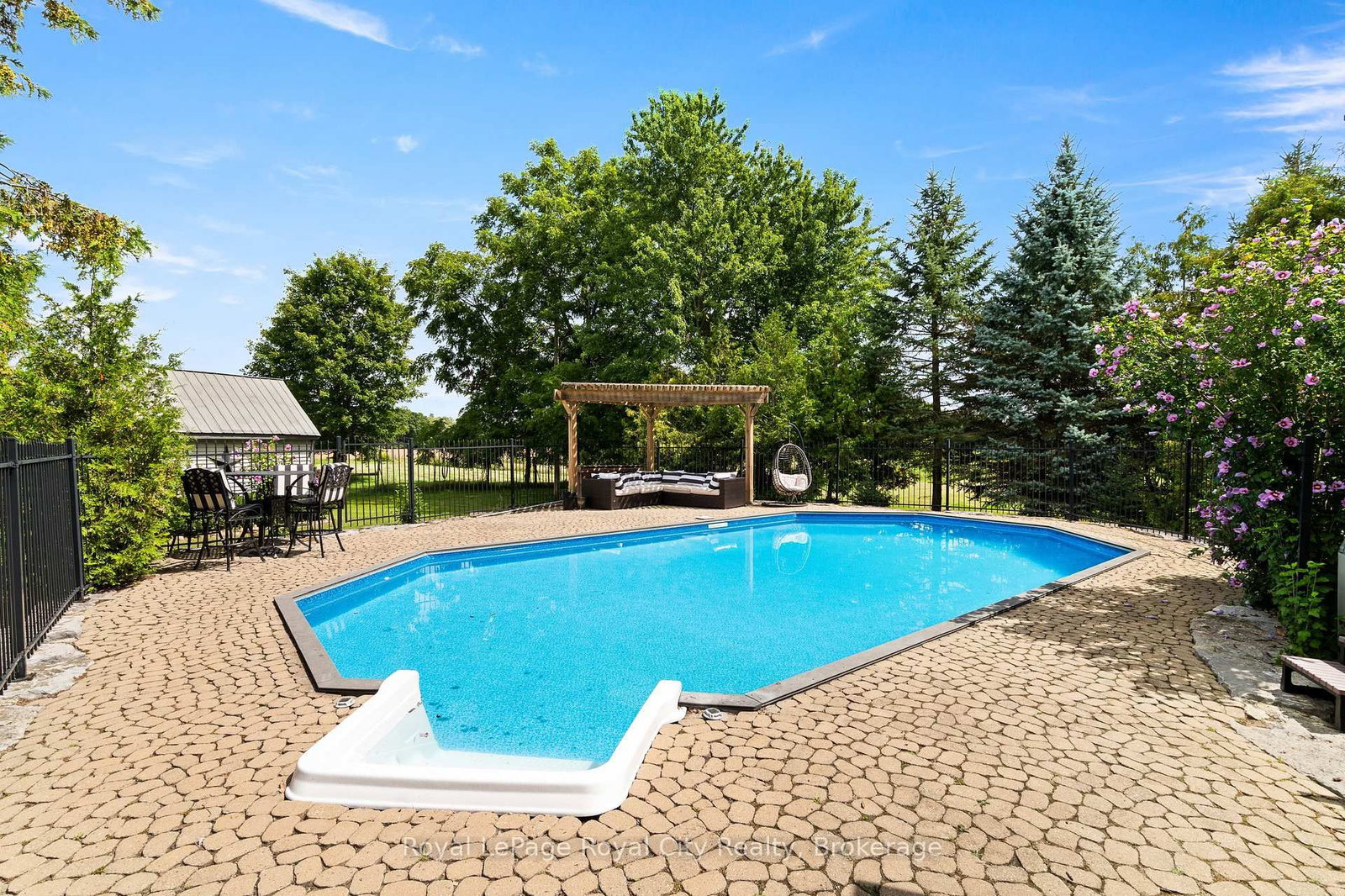 5837 Wellington Road 7 • Guelph/Eramosa, ON photo 40