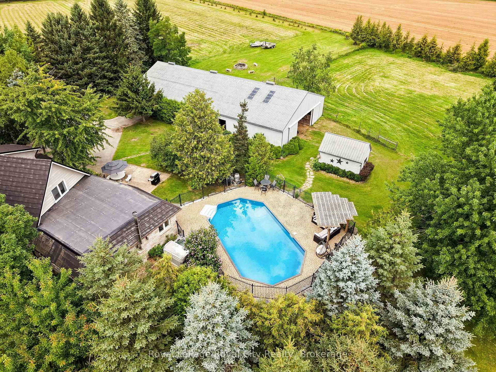 5837 Wellington Road 7 • Guelph/Eramosa, ON photo 46