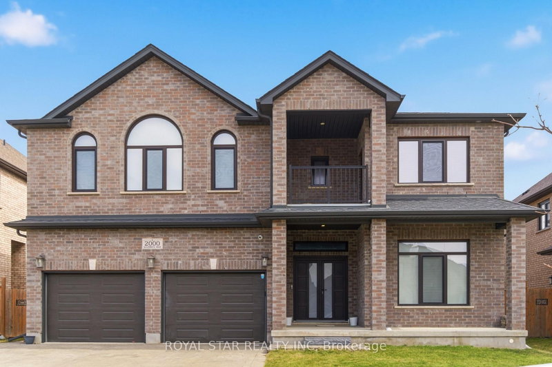 home for sale on 2000 Maddex Way