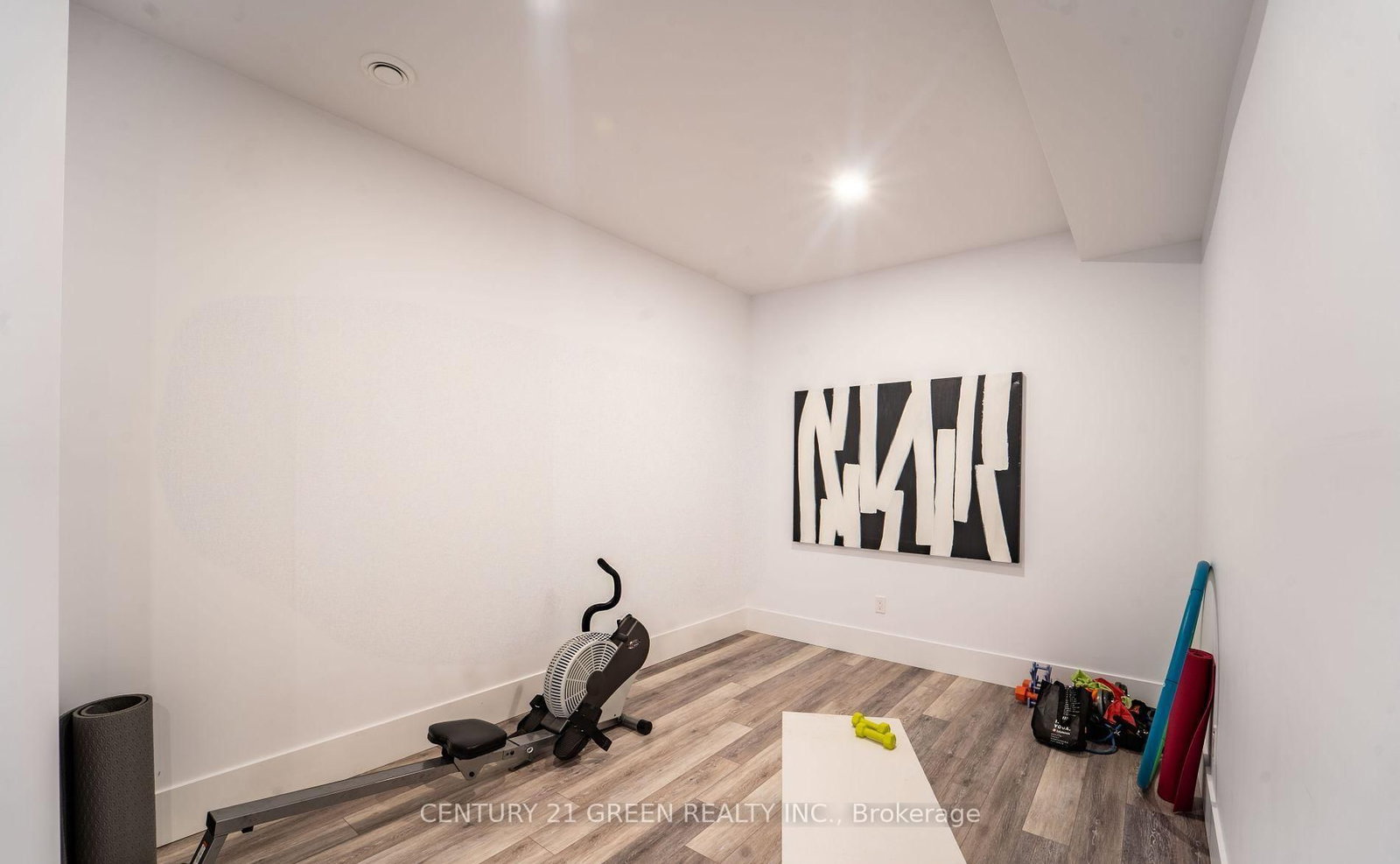 21222 Vanneck Road • Middlesex Centre, ON photo 14