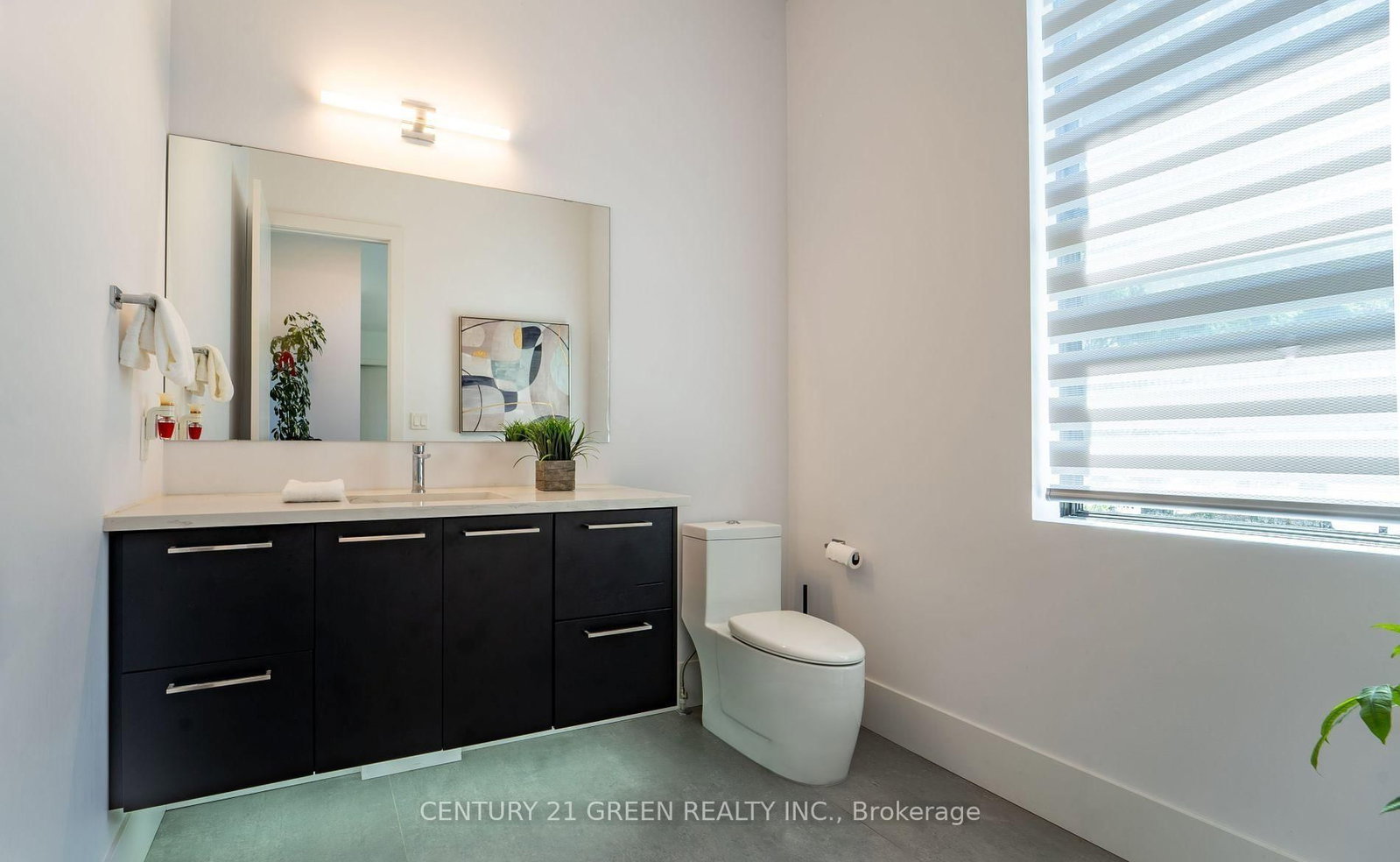 21222 Vanneck Road • Middlesex Centre, ON photo 15