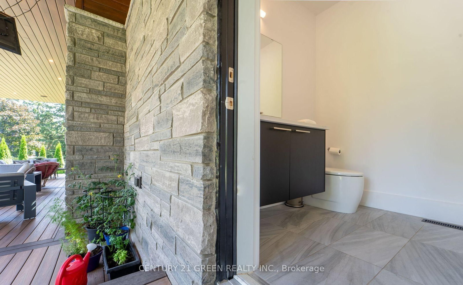 21222 Vanneck Road • Middlesex Centre, ON photo 31