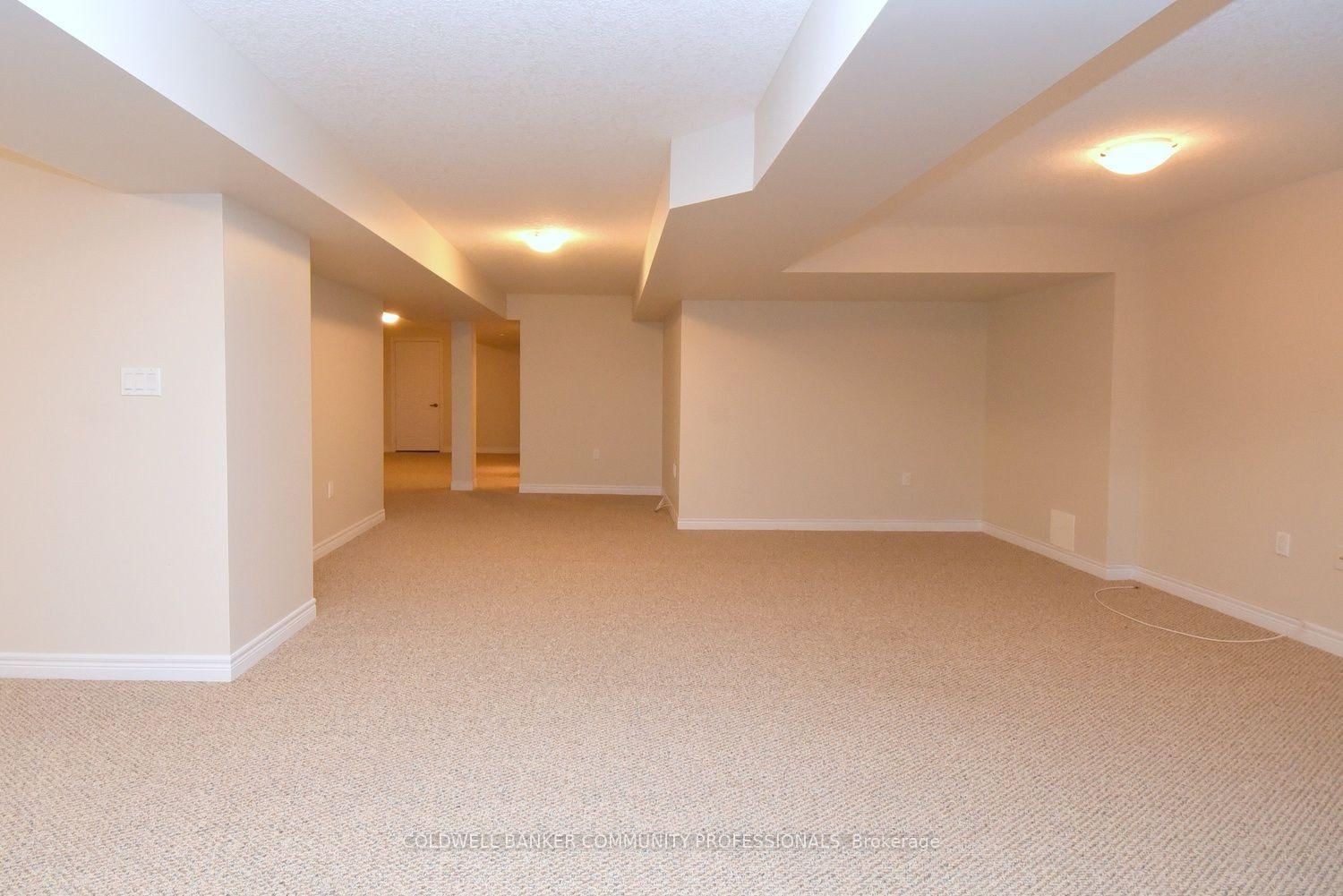19 Stickland Lane • Hamilton, ON photo 36