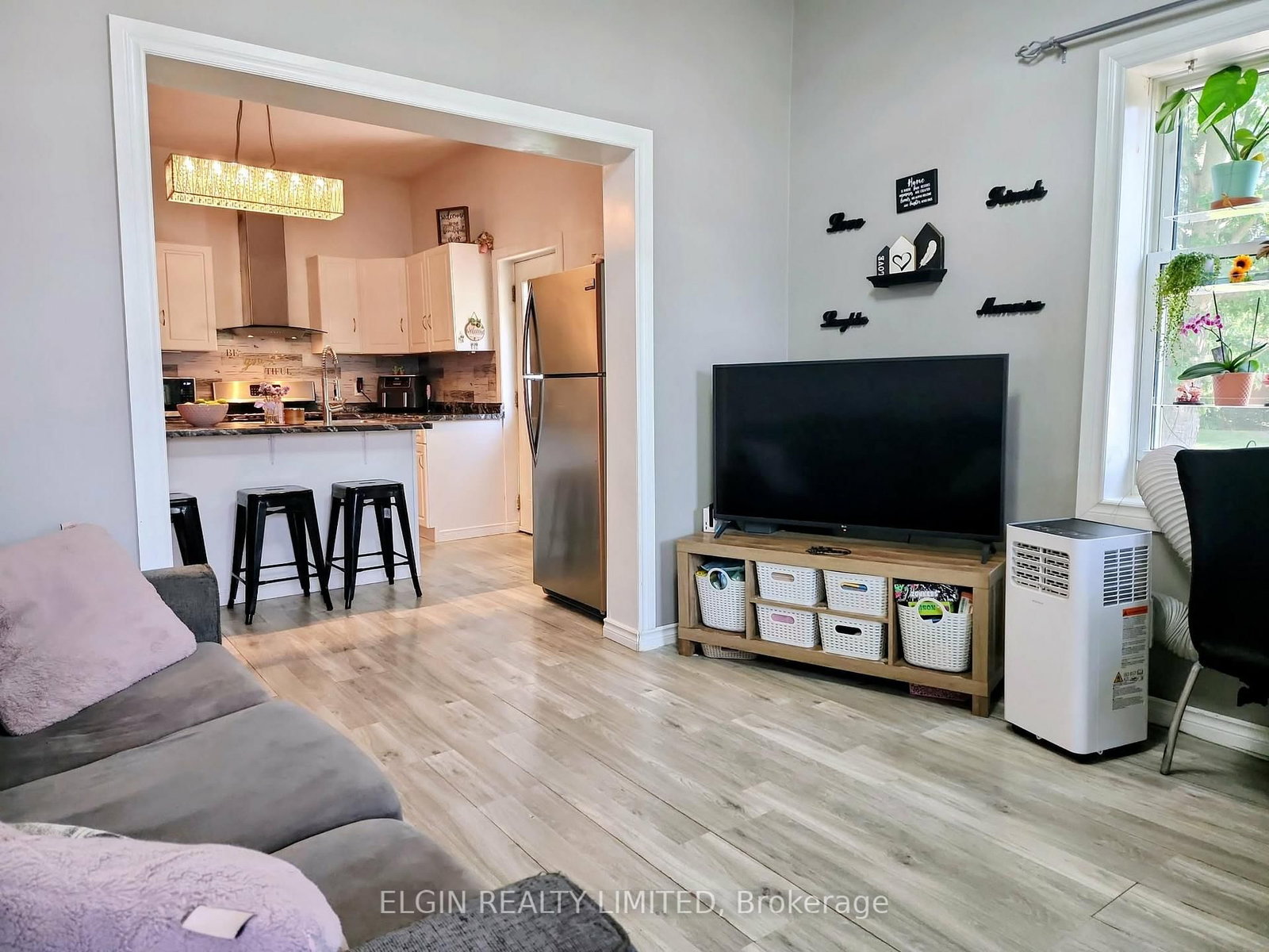 147 Victoria Street • Southwest Middlesex, ON photo 12