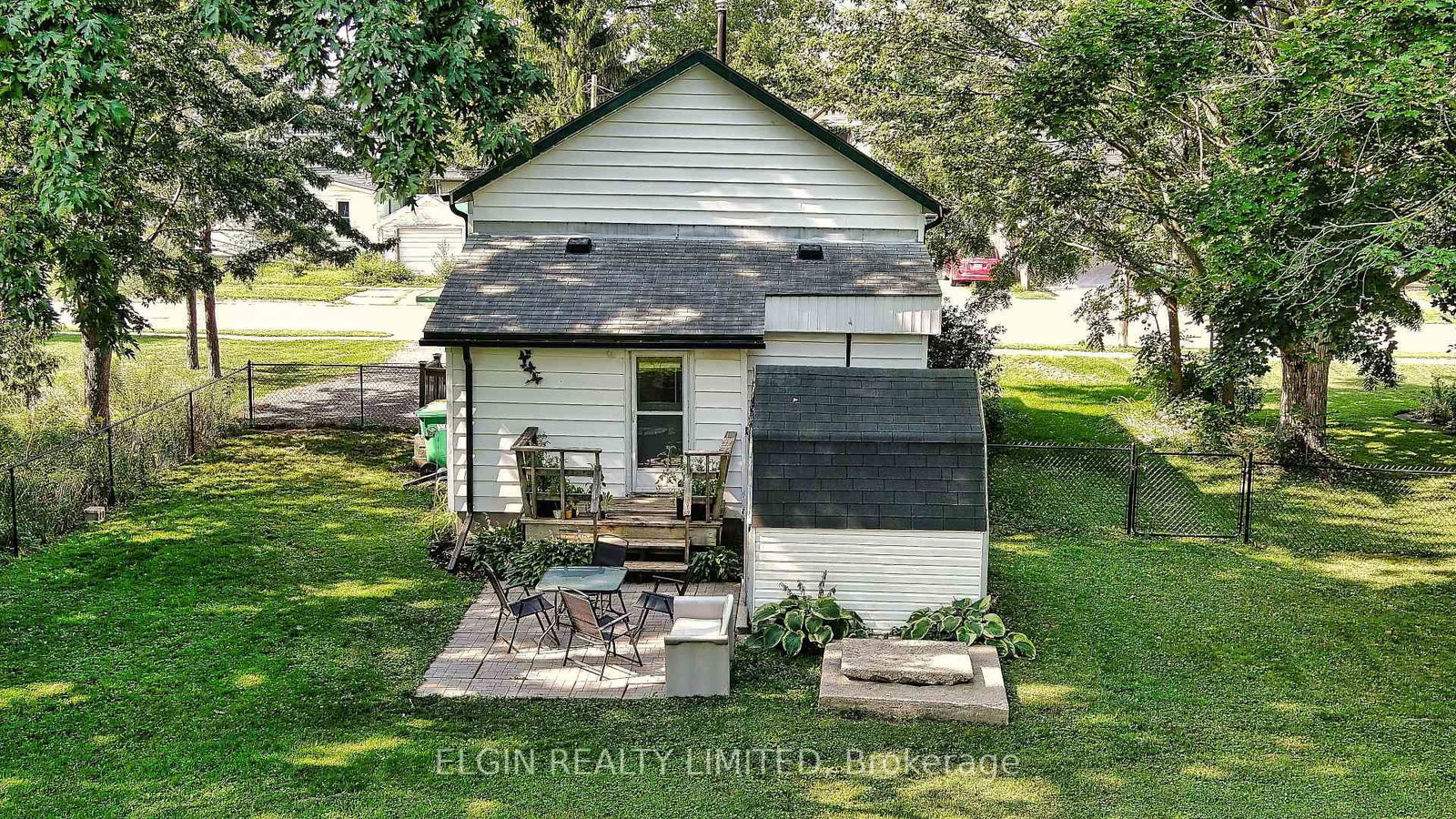 147 Victoria Street • Southwest Middlesex, ON photo 20