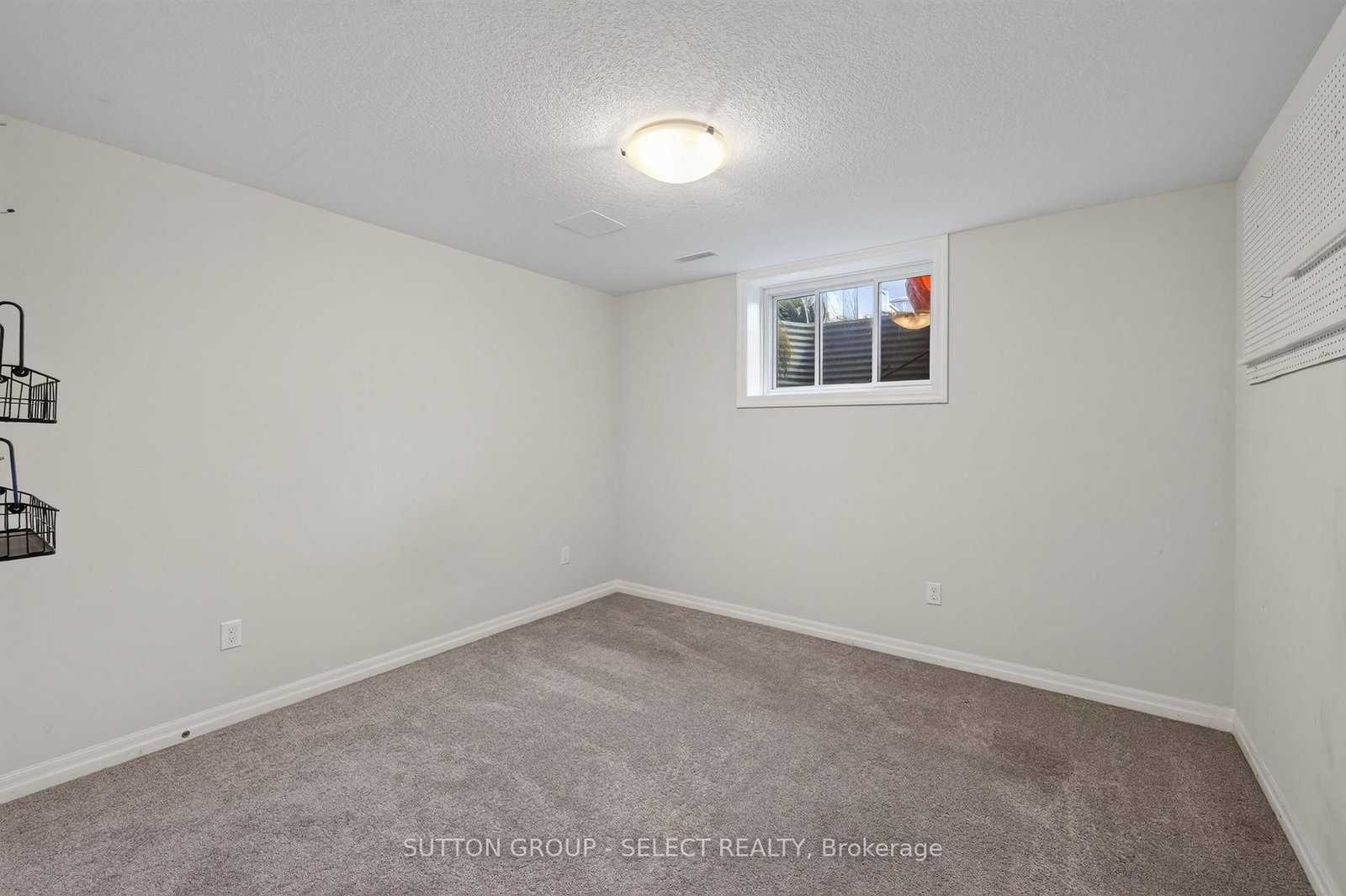 17 Cortland Terrace • St. Thomas, ON photo 18
