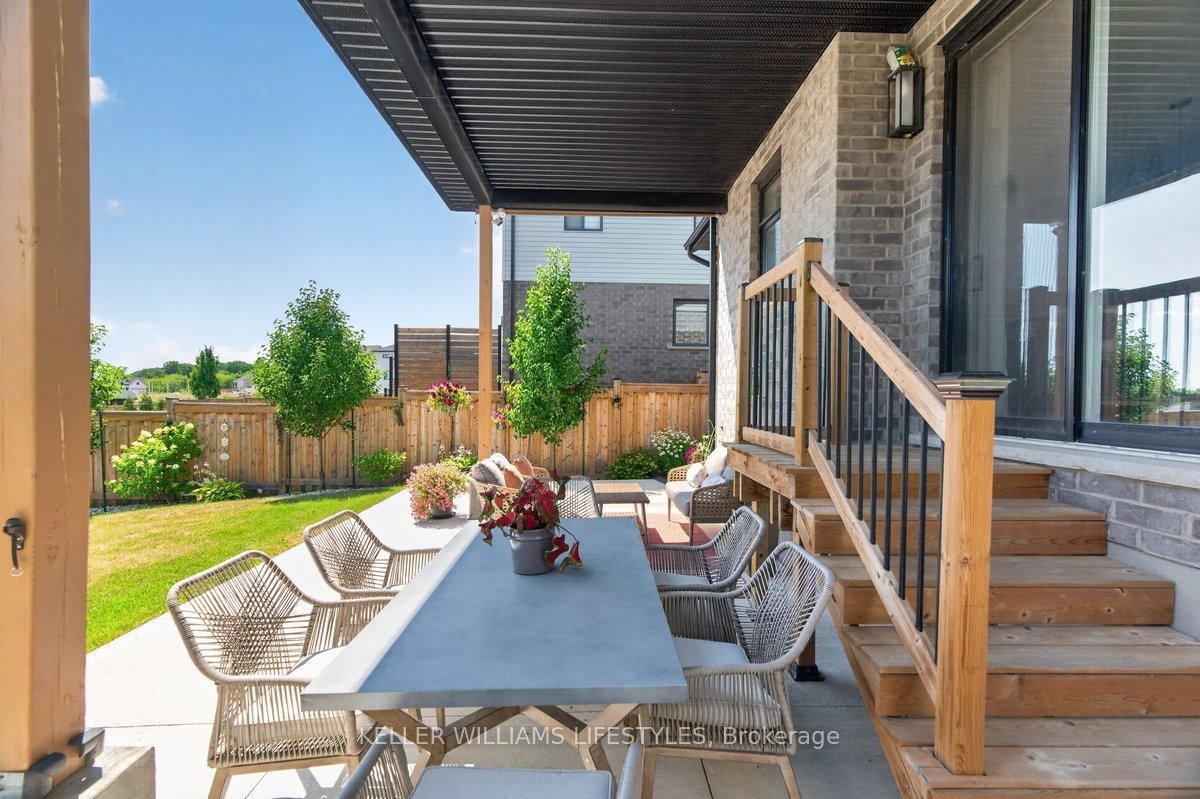 21 Locky Lane • Middlesex Centre, ON photo 36