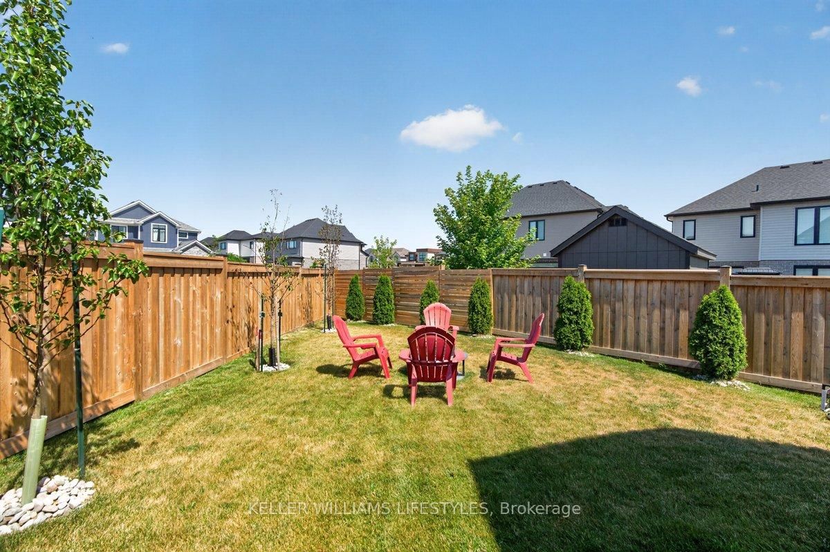 21 Locky Lane • Middlesex Centre, ON photo 39
