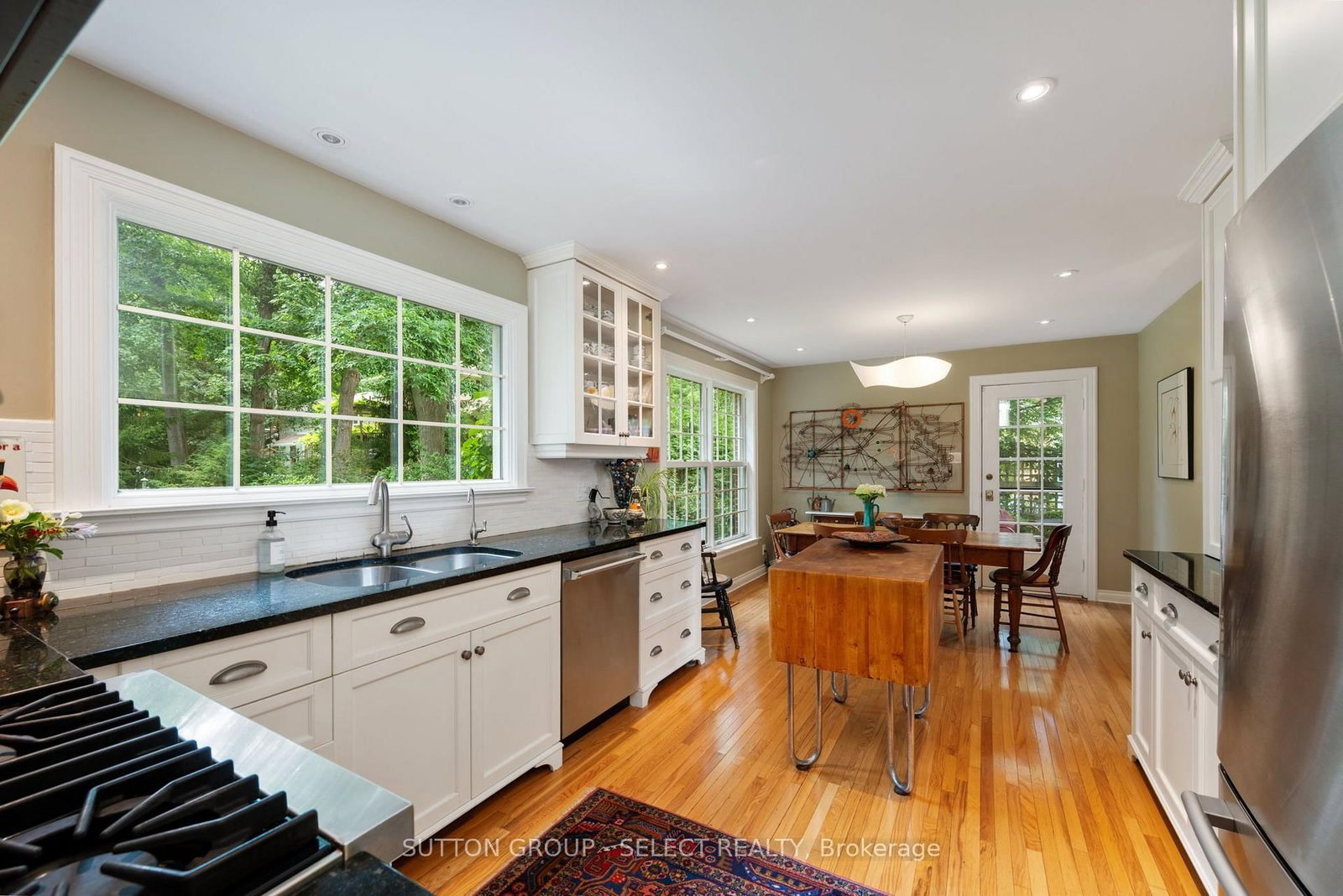 536 Adevon Avenue • London North, ON photo 14
