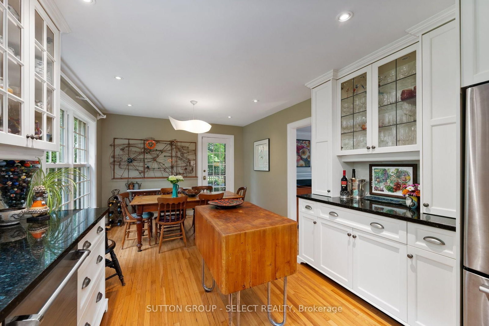 536 Adevon Avenue • London North, ON photo 15