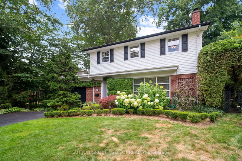536 Adevon Avenue
