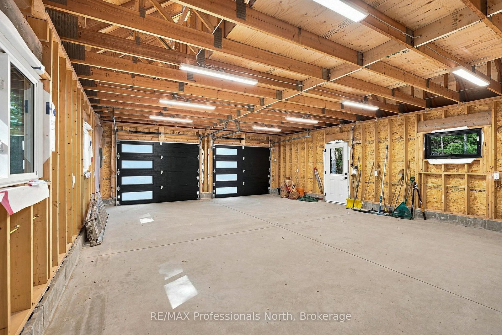 1108 South Bernard Lake Road • Strong, ON photo 37