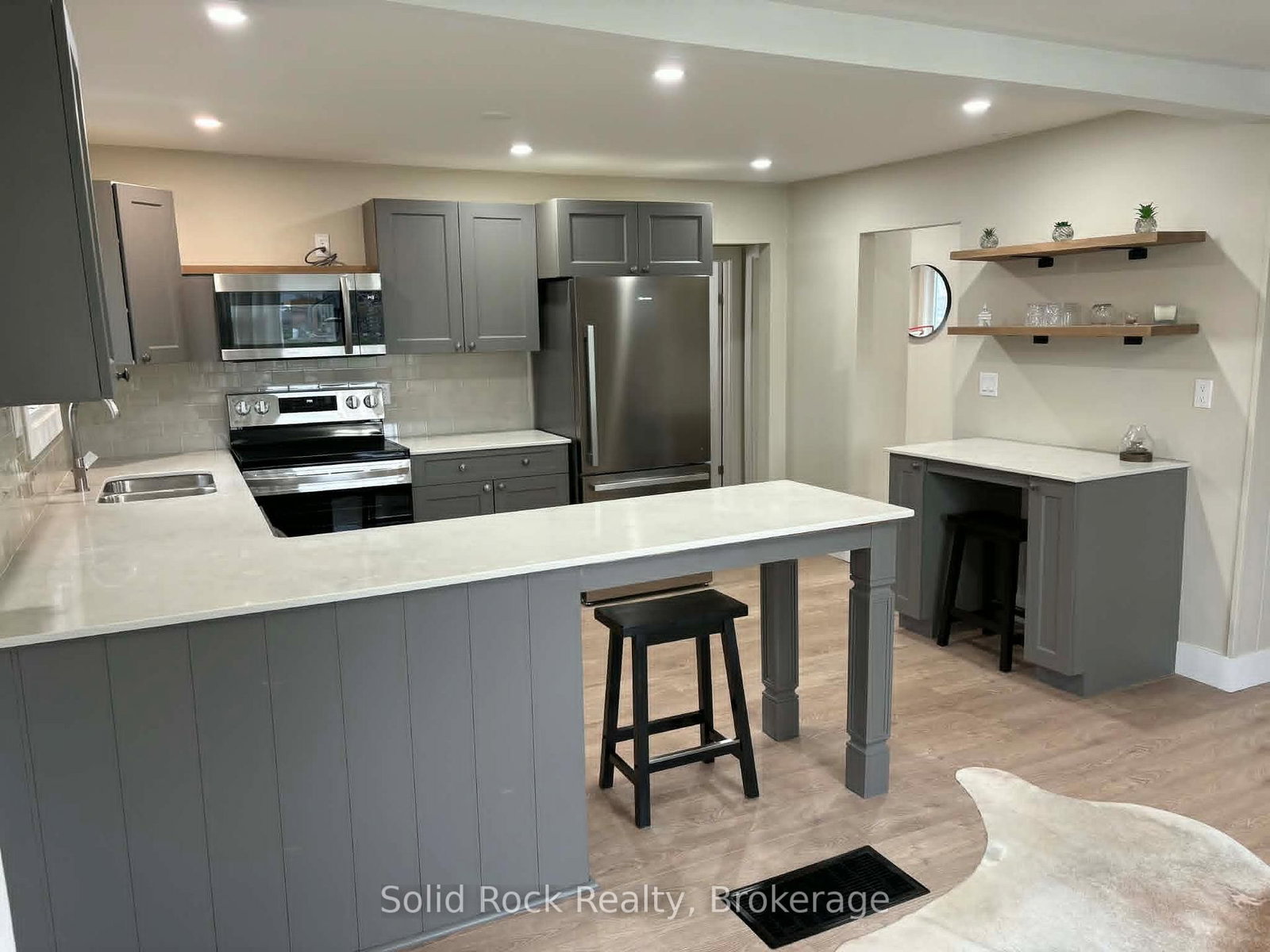 14 Linn Street • Limoges, ON photo 10