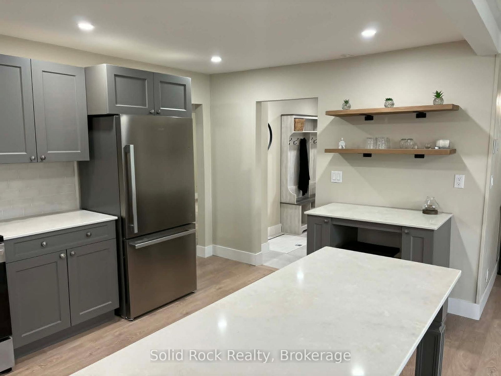 14 Linn Street • Limoges, ON photo 12
