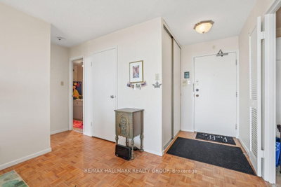 2951 Riverside Drive • #801 • Ottawa, ON photo 5