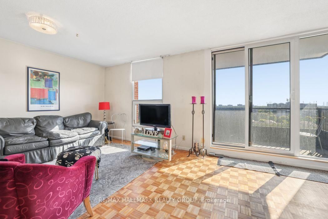 2951 Riverside Drive • #801 • Ottawa, ON photo 8