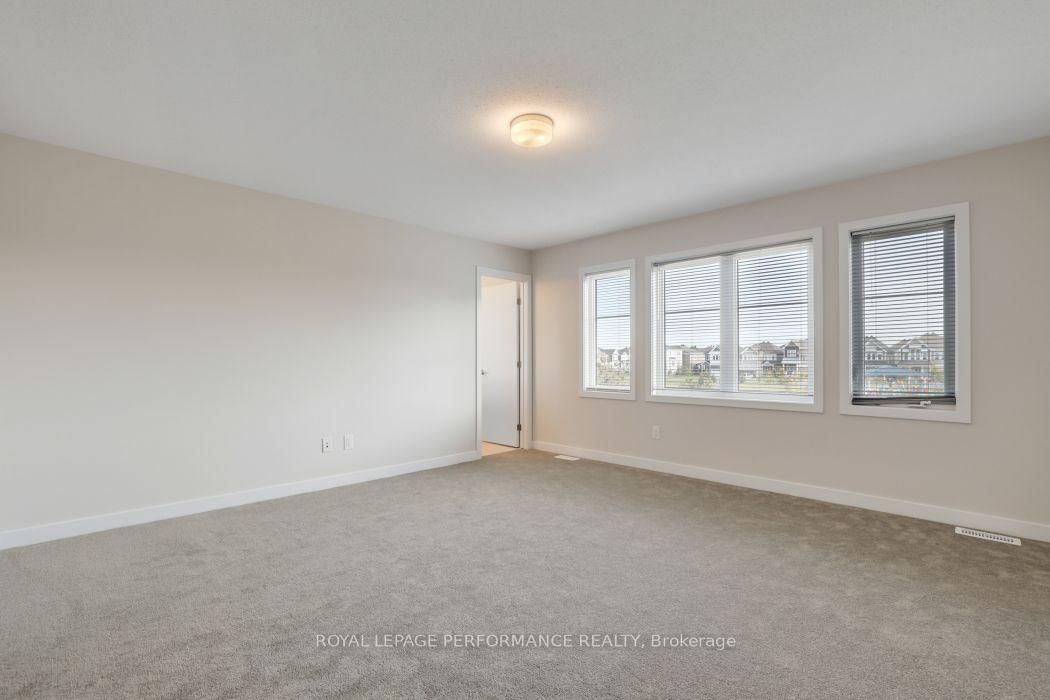 119 Hackamore Crescent • Richmond, ON photo 18