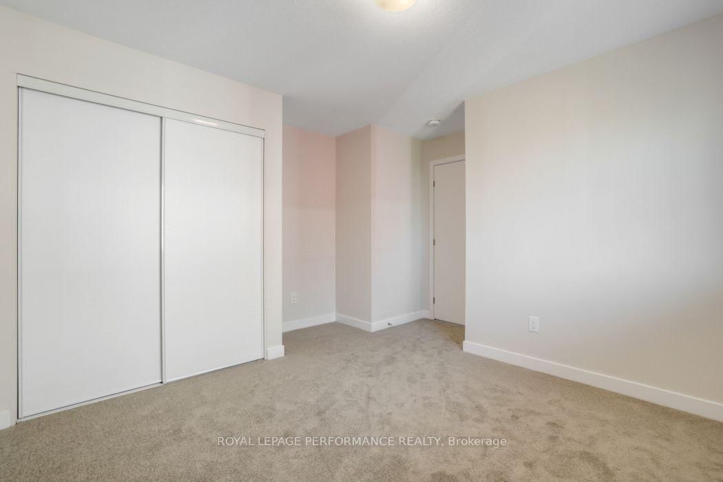 119 Hackamore Crescent • Richmond, ON photo 32