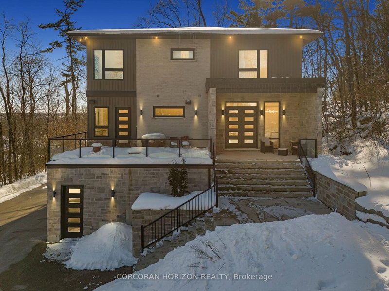 111 Grand Ridge Drive