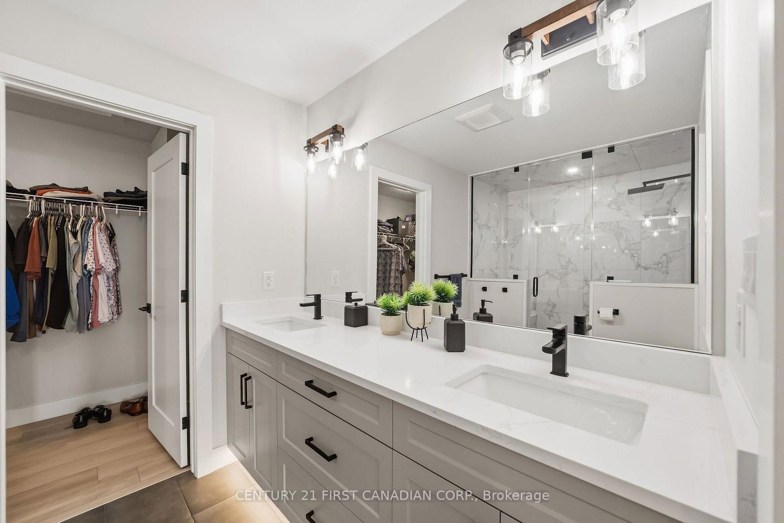 9 SHELDABREN Street • North Middlesex, ON photo 12