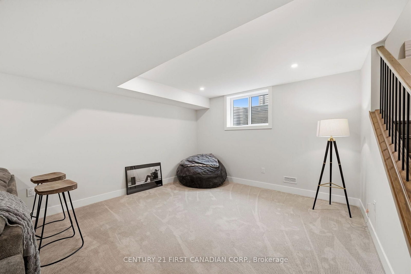 9 SHELDABREN Street • North Middlesex, ON photo 19
