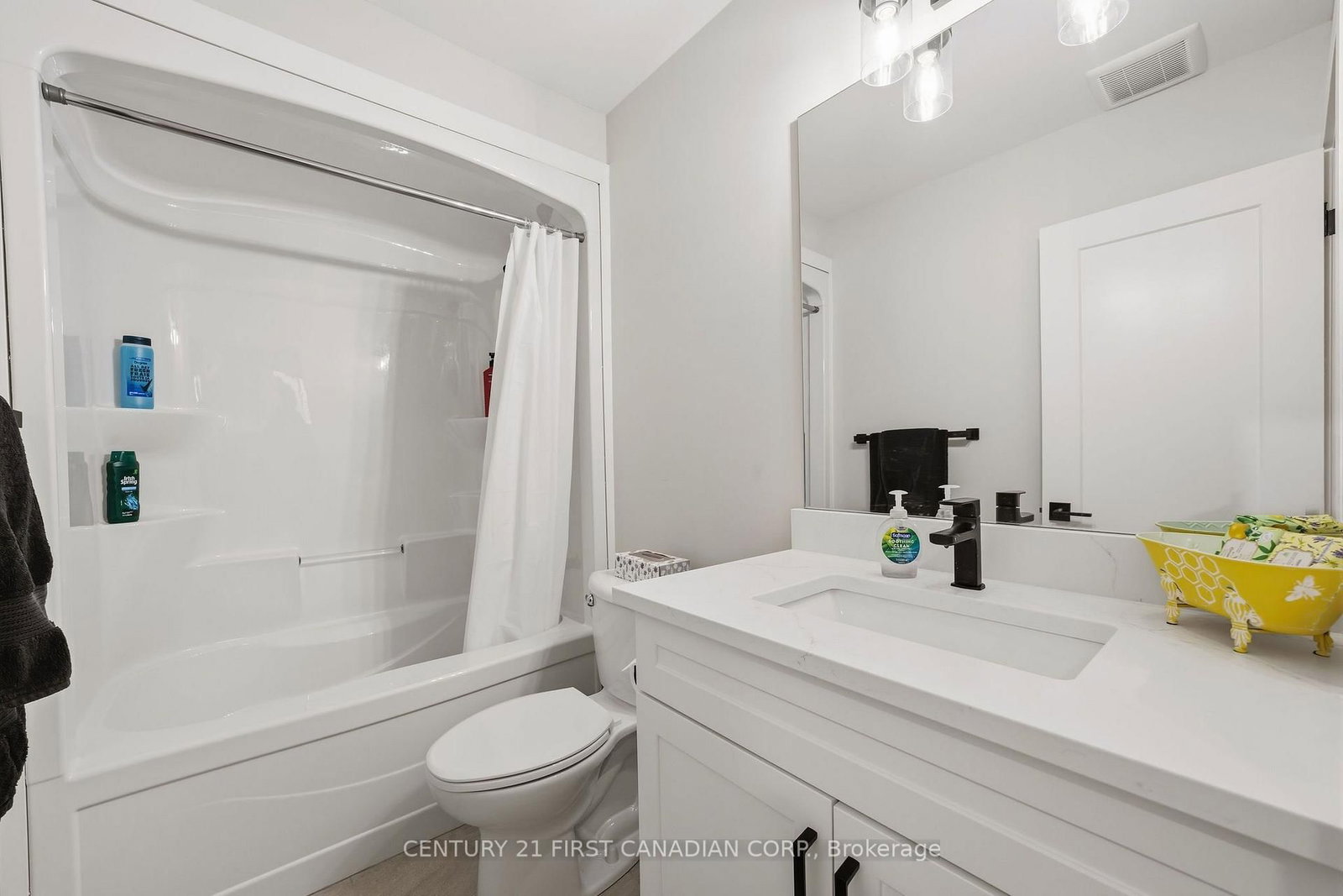 9 SHELDABREN Street • North Middlesex, ON photo 20
