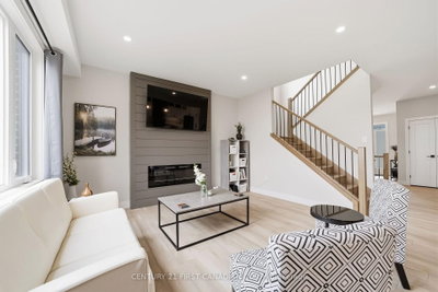 9 SHELDABREN Street • North Middlesex, ON photo 8
