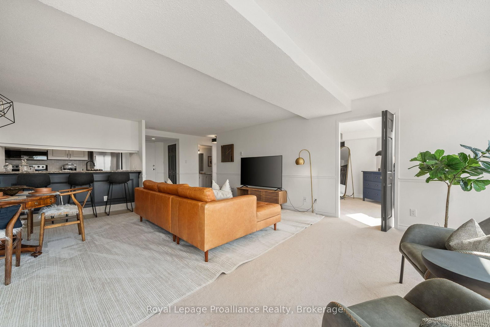 344 Front Street • #506 • Belleville, ON photo 18