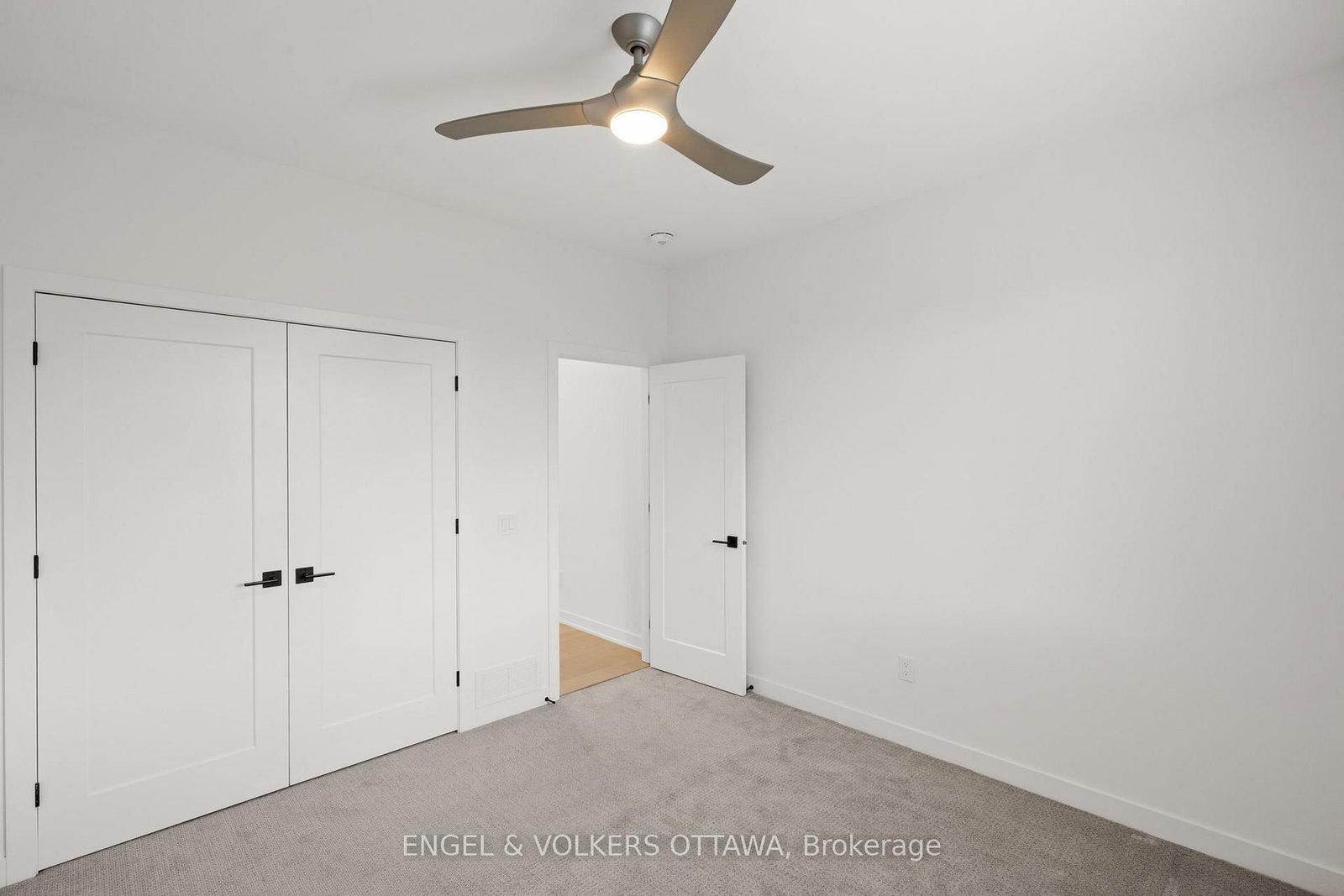 2932 Danbury Way • North Gower, ON photo 39