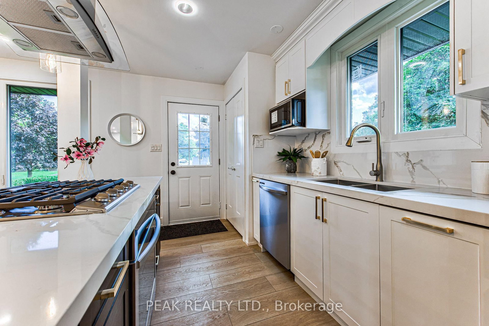 7385 North Dorset Place • Niagara Falls, ON photo 10