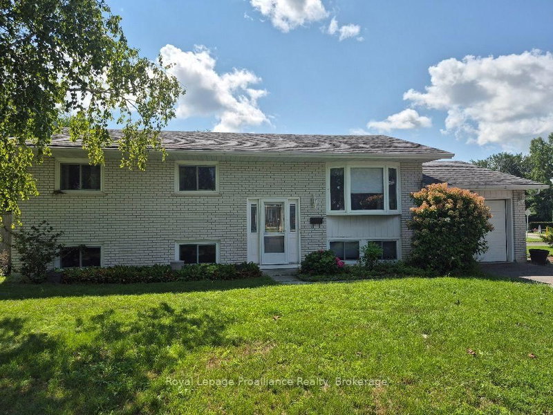 4 O'Neil Crescent