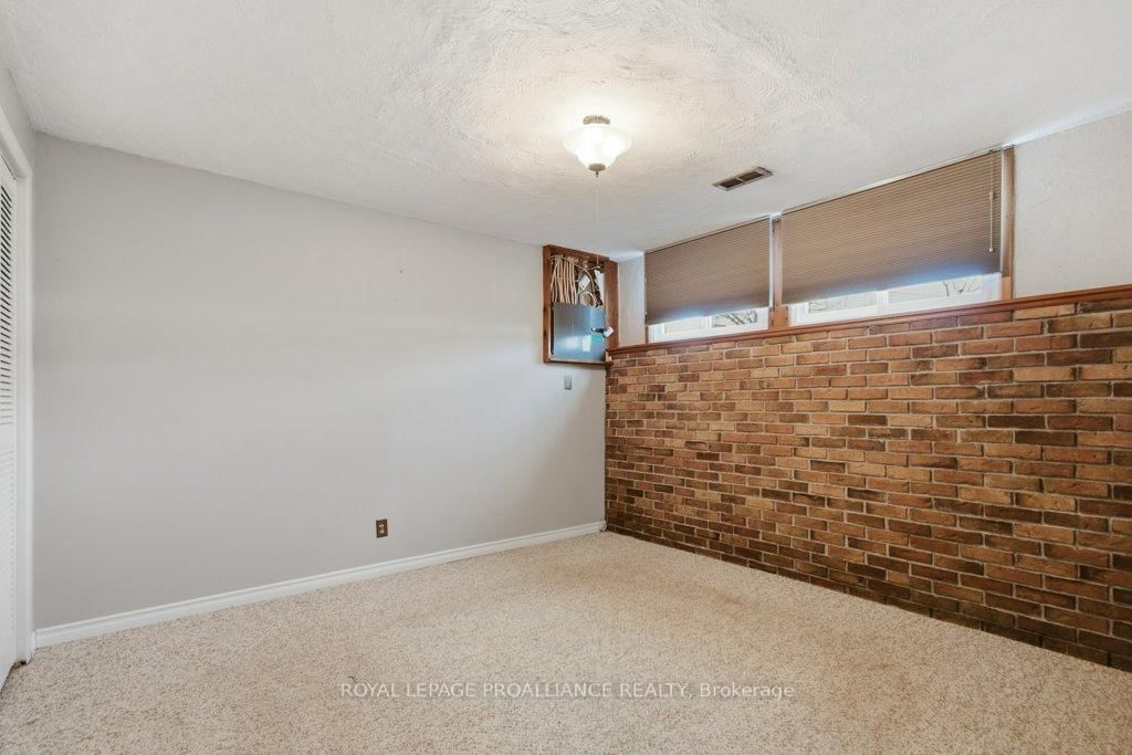 4 O'Neil Crescent • Quinte West, ON photo 22