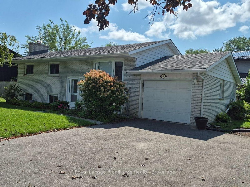 4 O'Neil Crescent