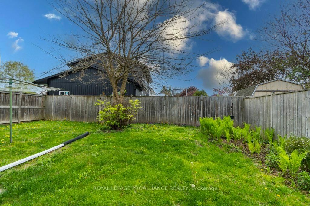 4 O'Neil Crescent • Quinte West, ON photo 31