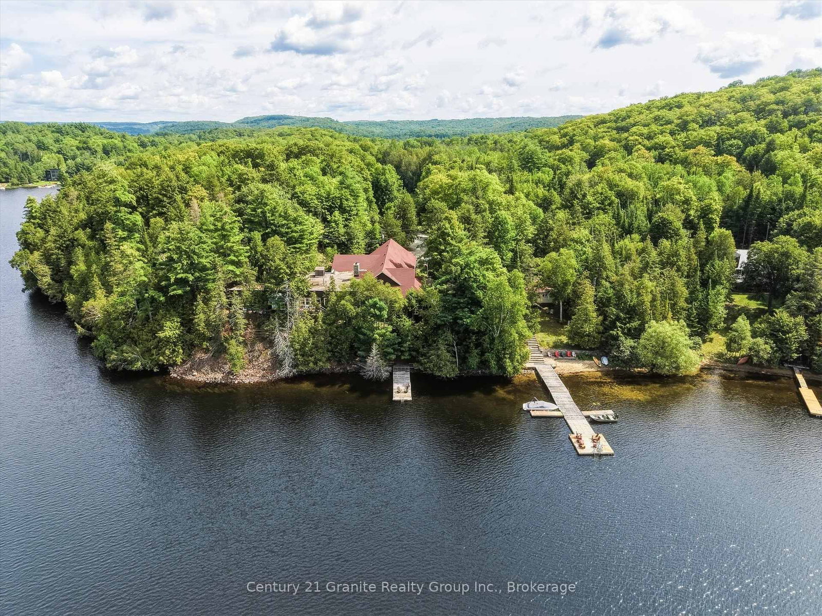 3437 Kashagawigamog Lake Road • Dysart et al, ON photo 21