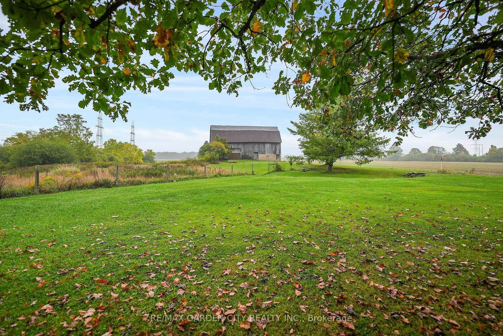 2432 Seburn Road • Thorold, ON photo 35