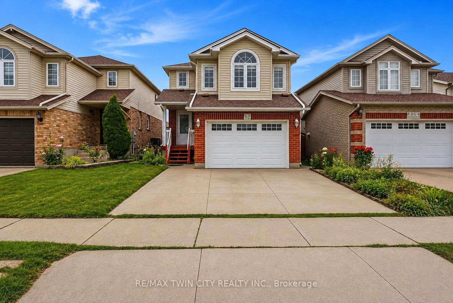 82 BRIDLEWREATH Street • Kitchener, ON photo 1