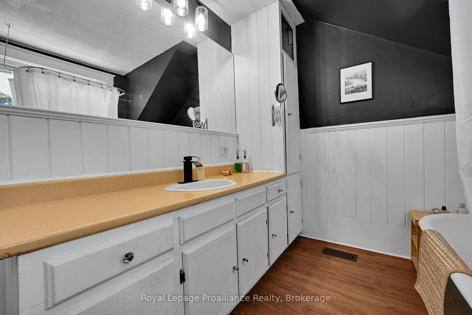 29 Division Street • Cramahe, ON photo 24