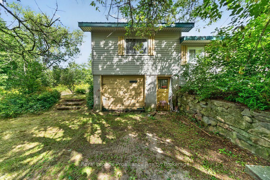 2452 Henderson Road • Barry's Bay, ON photo 34