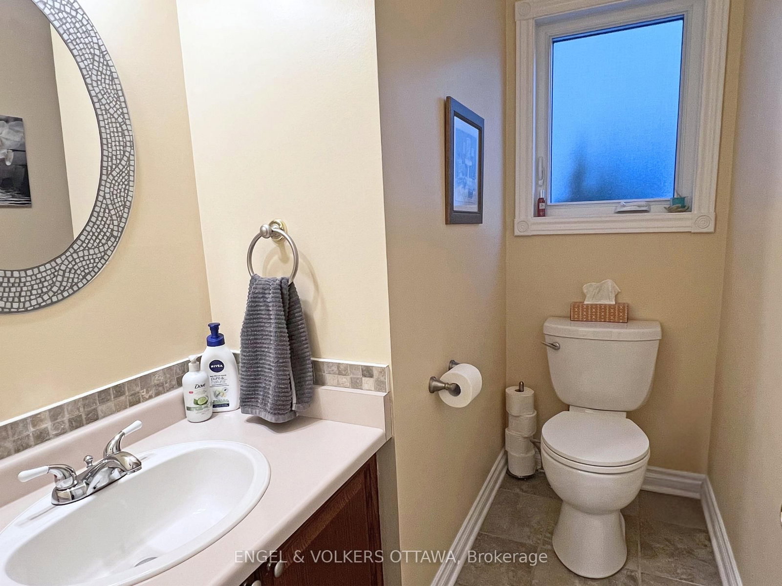 736 Hauteview Crescent • Ottawa, ON photo 10