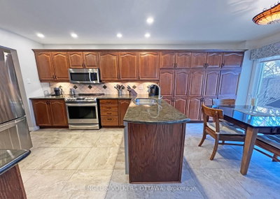 736 Hauteview Crescent • Ottawa, ON photo 6