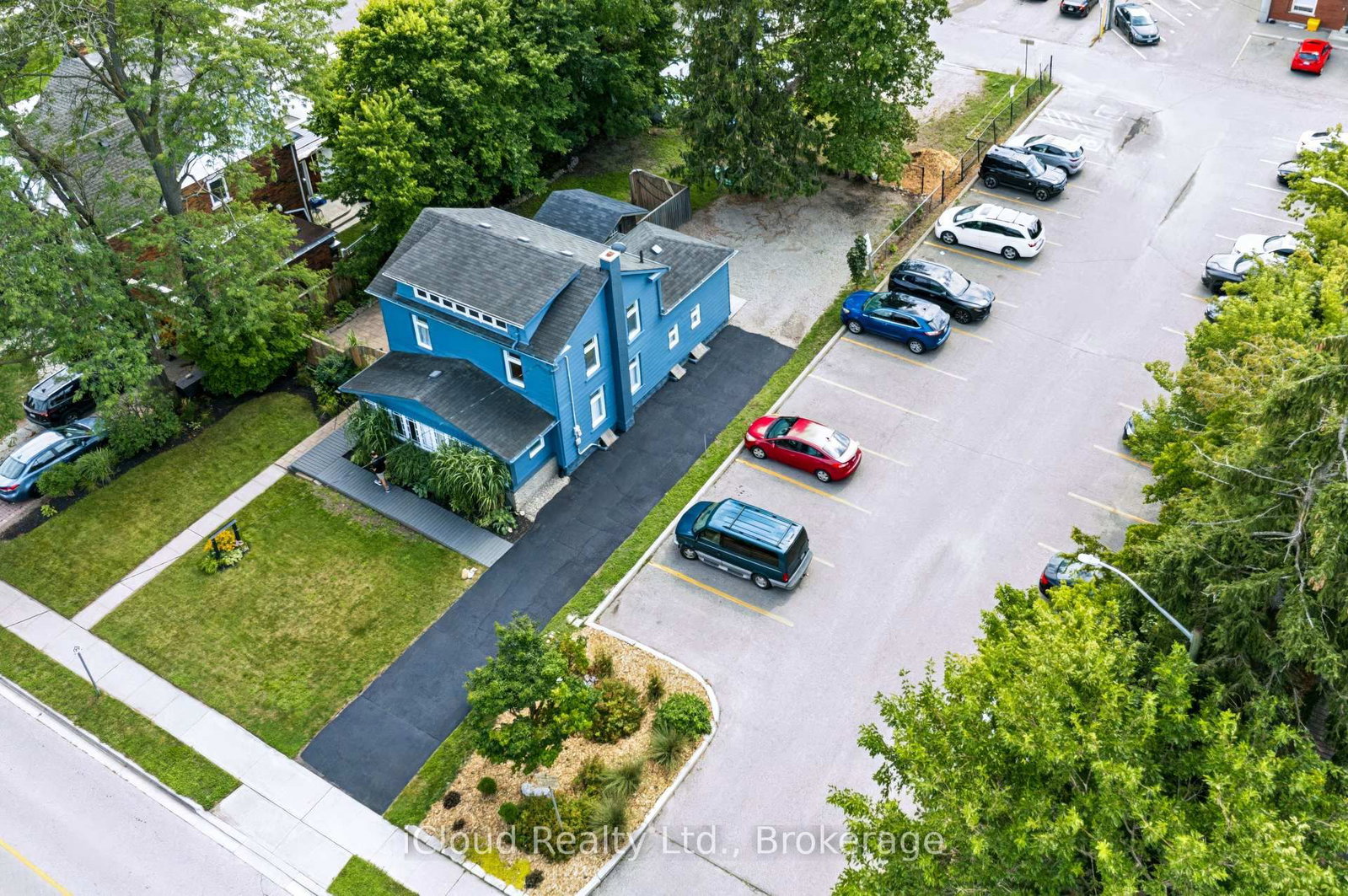 654 Duke Street • Cambridge, ON photo 37