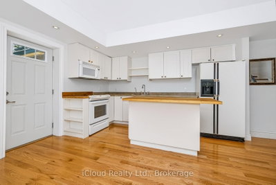 654 Duke Street • Cambridge, ON photo 8
