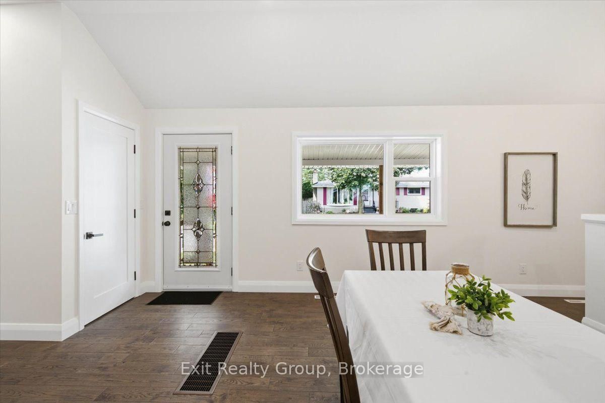 8 Albert Street • Prince Edward County, ON photo 5