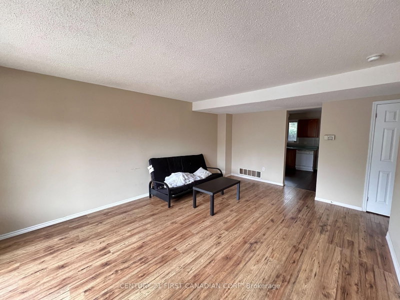 14 - 70 CHAPMAN Court