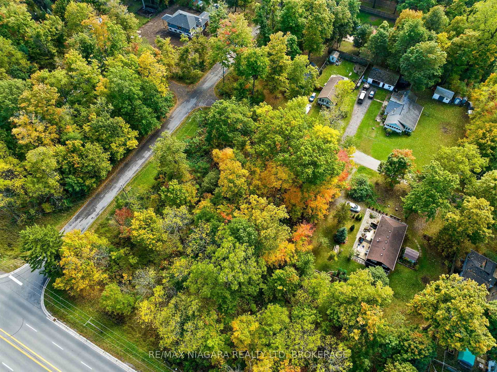 N/S Hiawatha Avenue • Fort Erie, ON photo 15