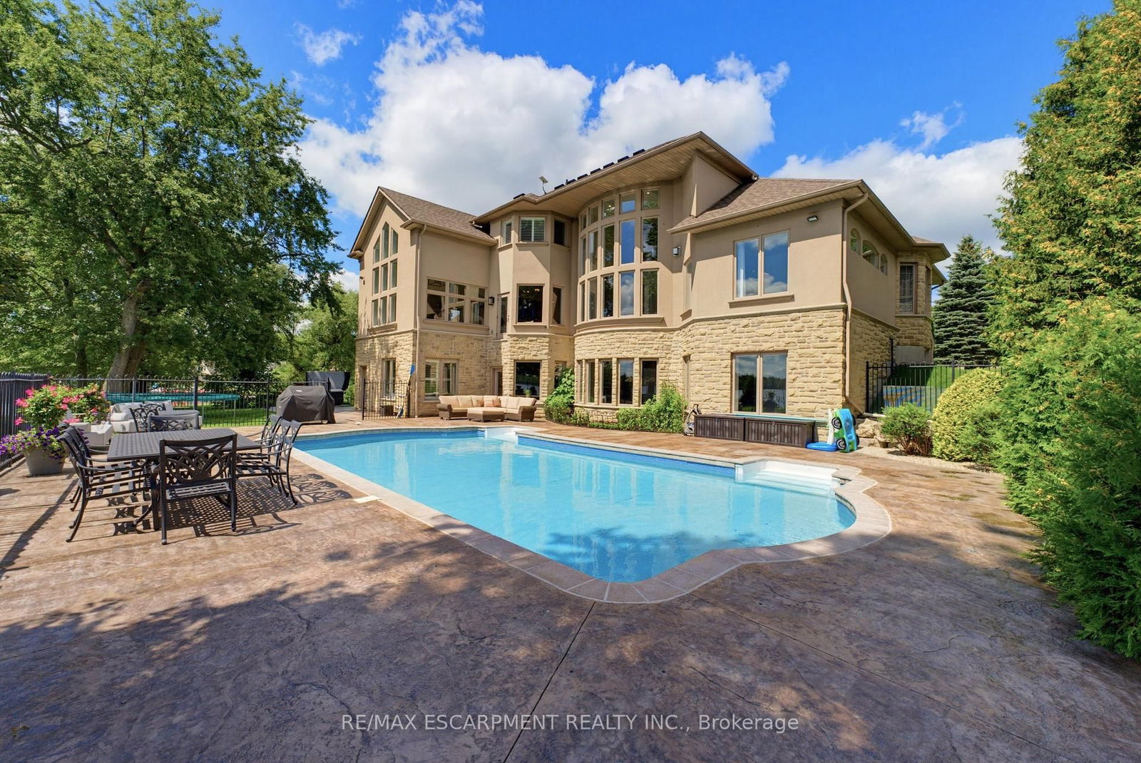 46 Sandy Shore Boulevard • Puslinch, ON photo 5