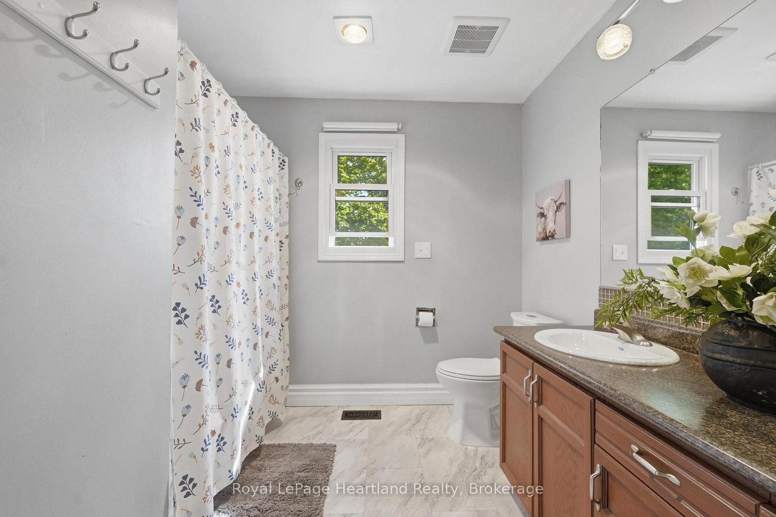 36589 DUNLOP Drive • Ashfield-Colborne-Wawanosh, ON photo 16